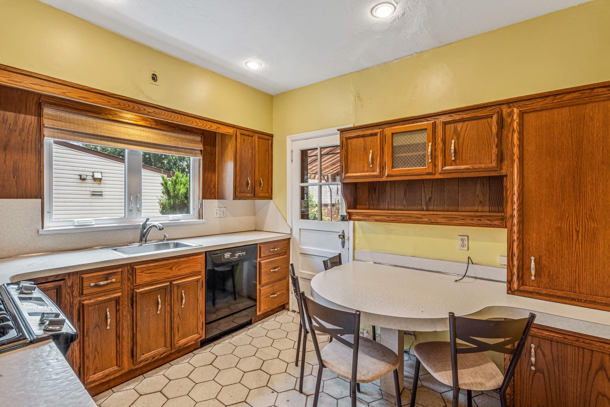 201-20 28th Avenue, Bayside, NY 11360