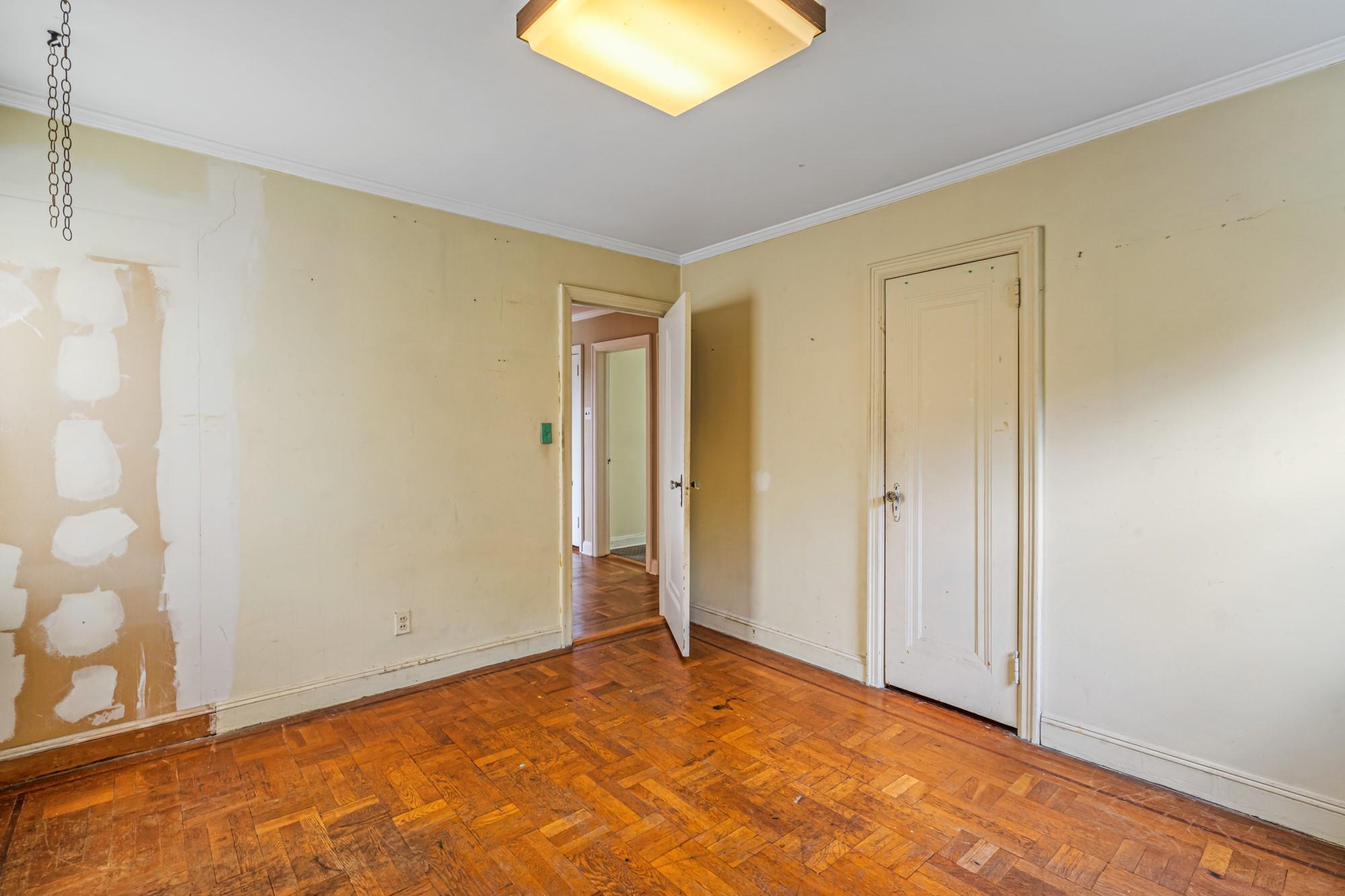 201-20 28th Avenue, Bayside, NY 11360