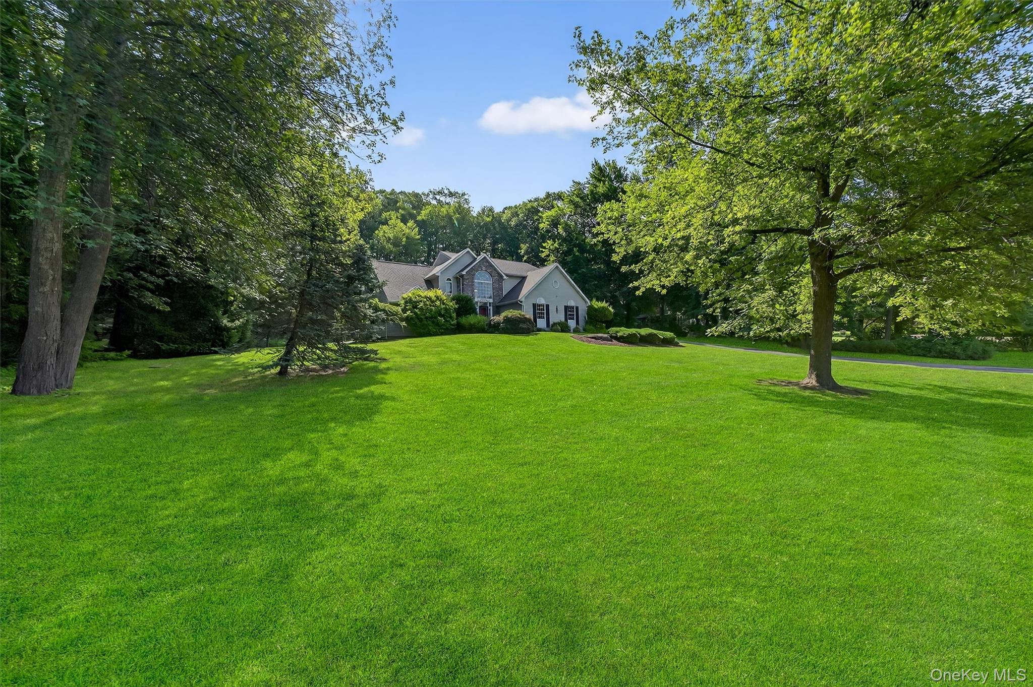 34 Salierno Road, Tuxedo Park, NY 10987