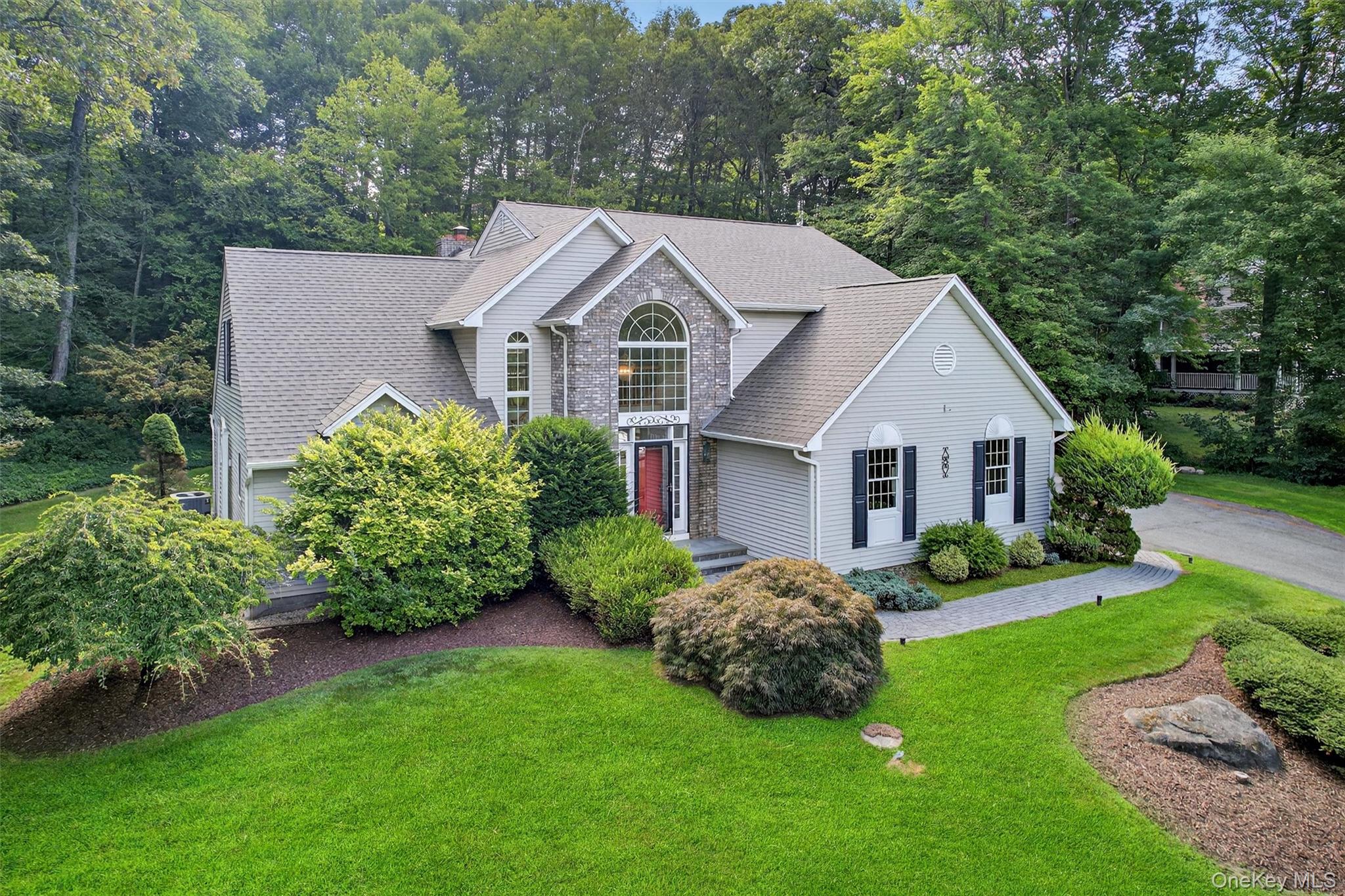 34 Salierno Road, Tuxedo Park, NY 10987