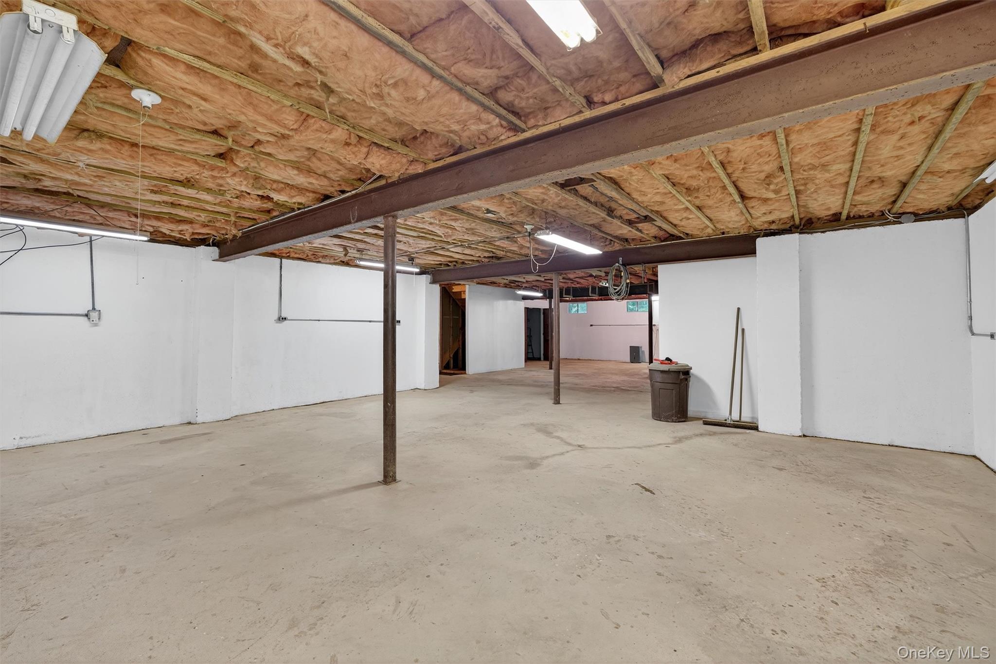 34 Salierno Road, Tuxedo Park, NY 10987