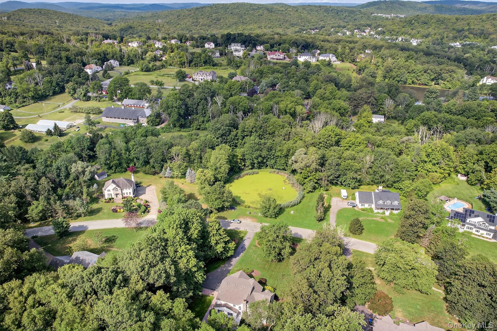 34 Salierno Road, Tuxedo Park, NY 10987