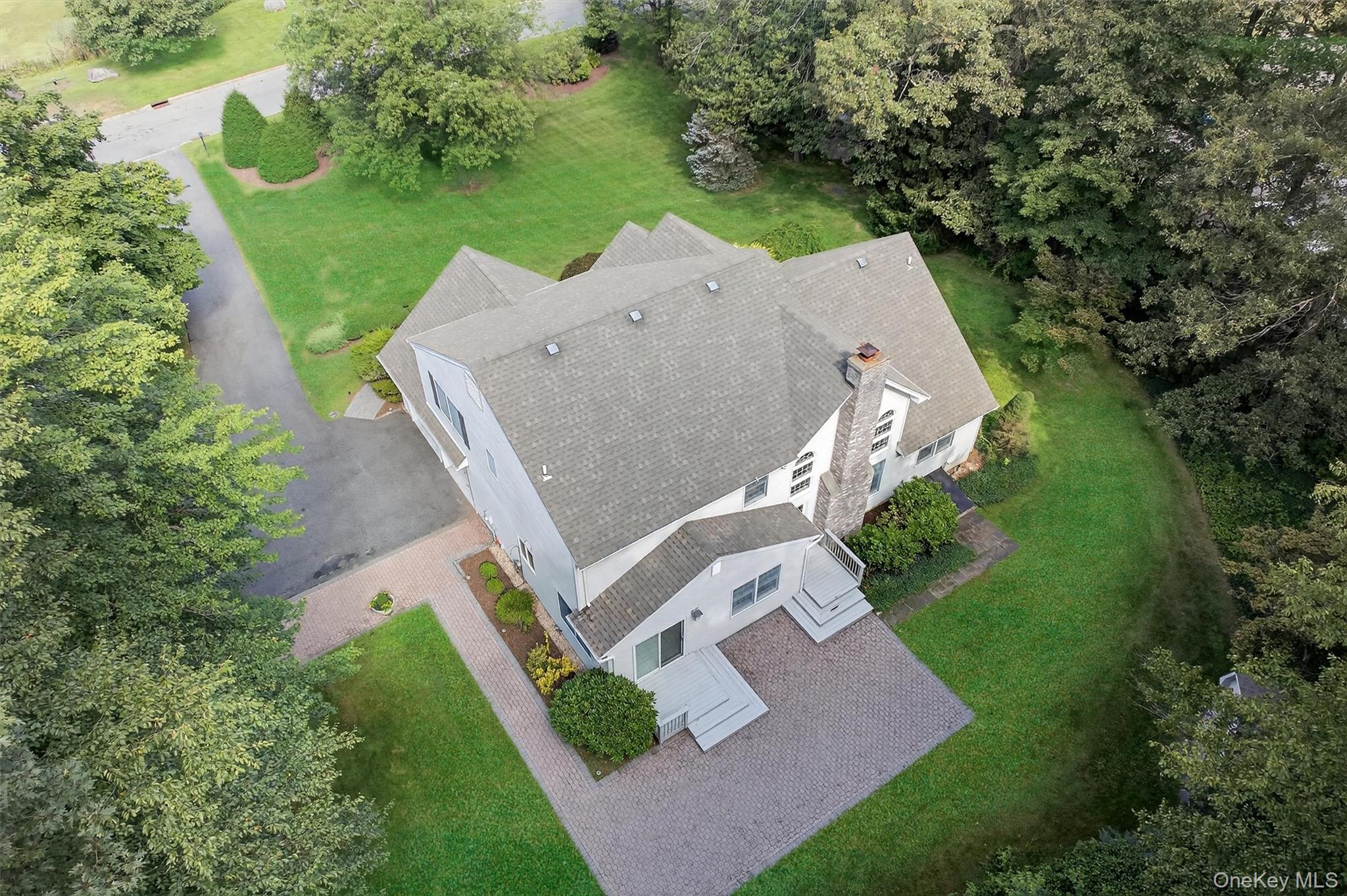 34 Salierno Road, Tuxedo Park, NY 10987