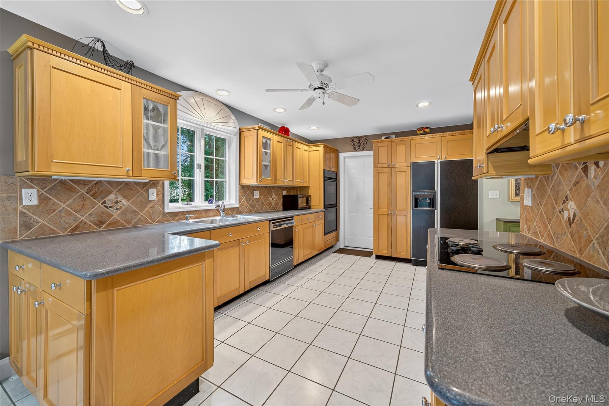 34 Salierno Road, Tuxedo Park, NY 10987