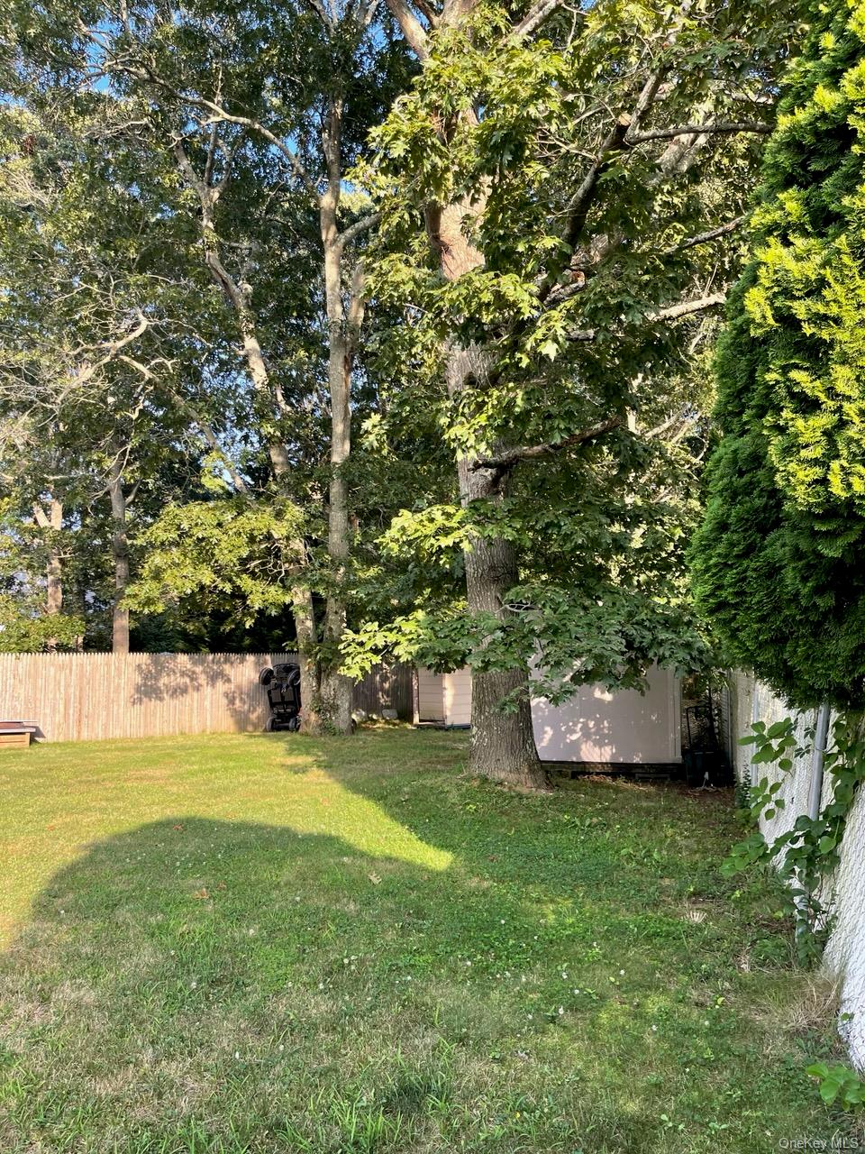 4 Golden Gate Lane, Shirley, NY 11967