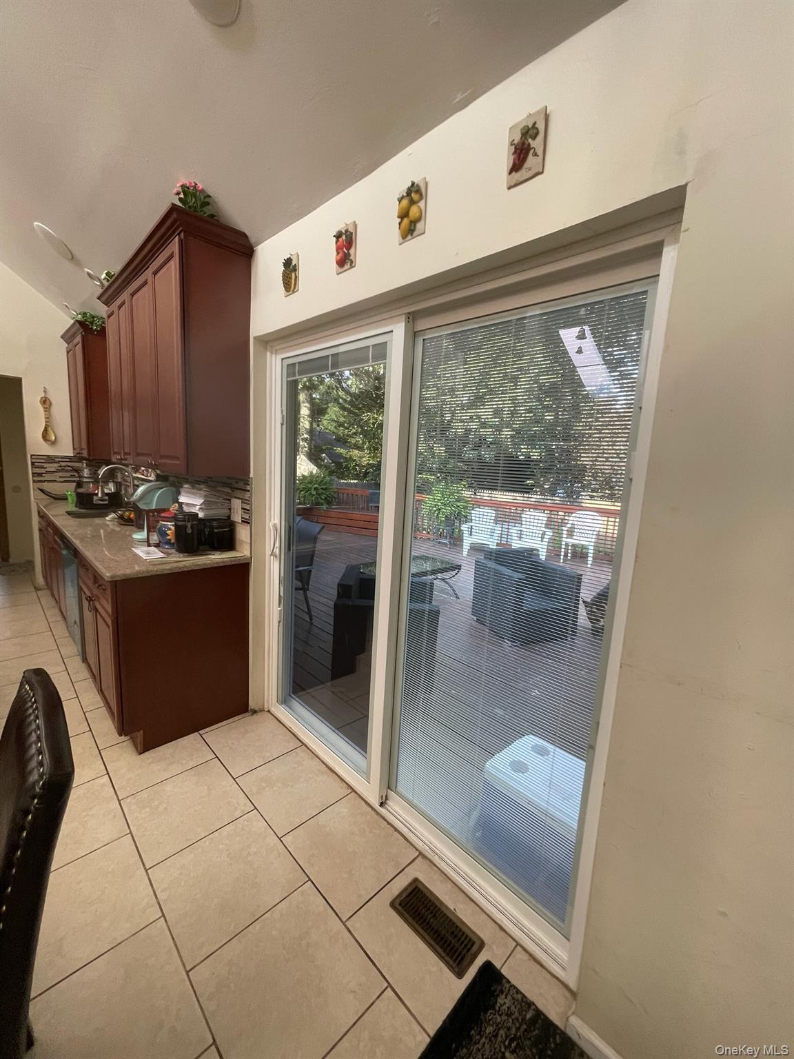 4 Golden Gate Lane, Shirley, NY 11967