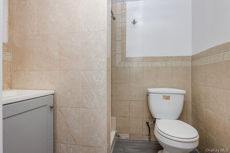 1033 Tulsa Street, Uniondale, NY 11553