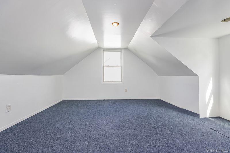 1033 Tulsa Street, Uniondale, NY 11553