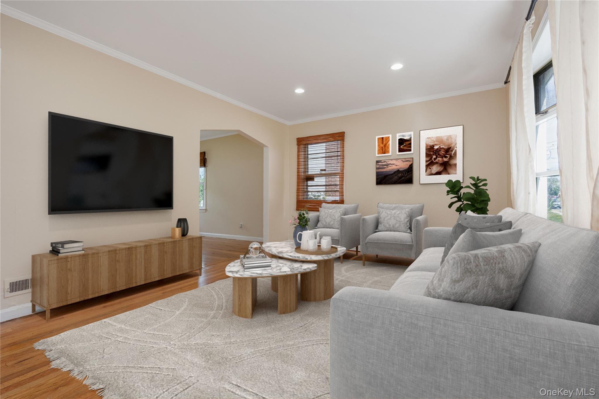 1033 Tulsa Street, Uniondale, NY 11553