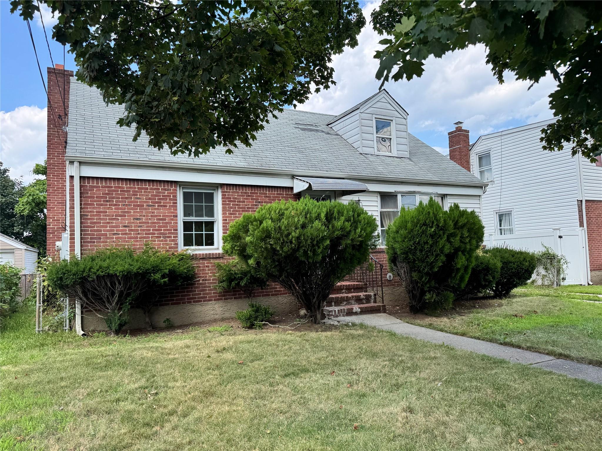 1033 Tulsa Street, Uniondale, NY 11553