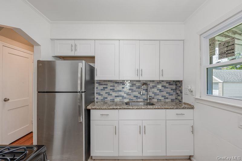 1033 Tulsa Street, Uniondale, NY 11553