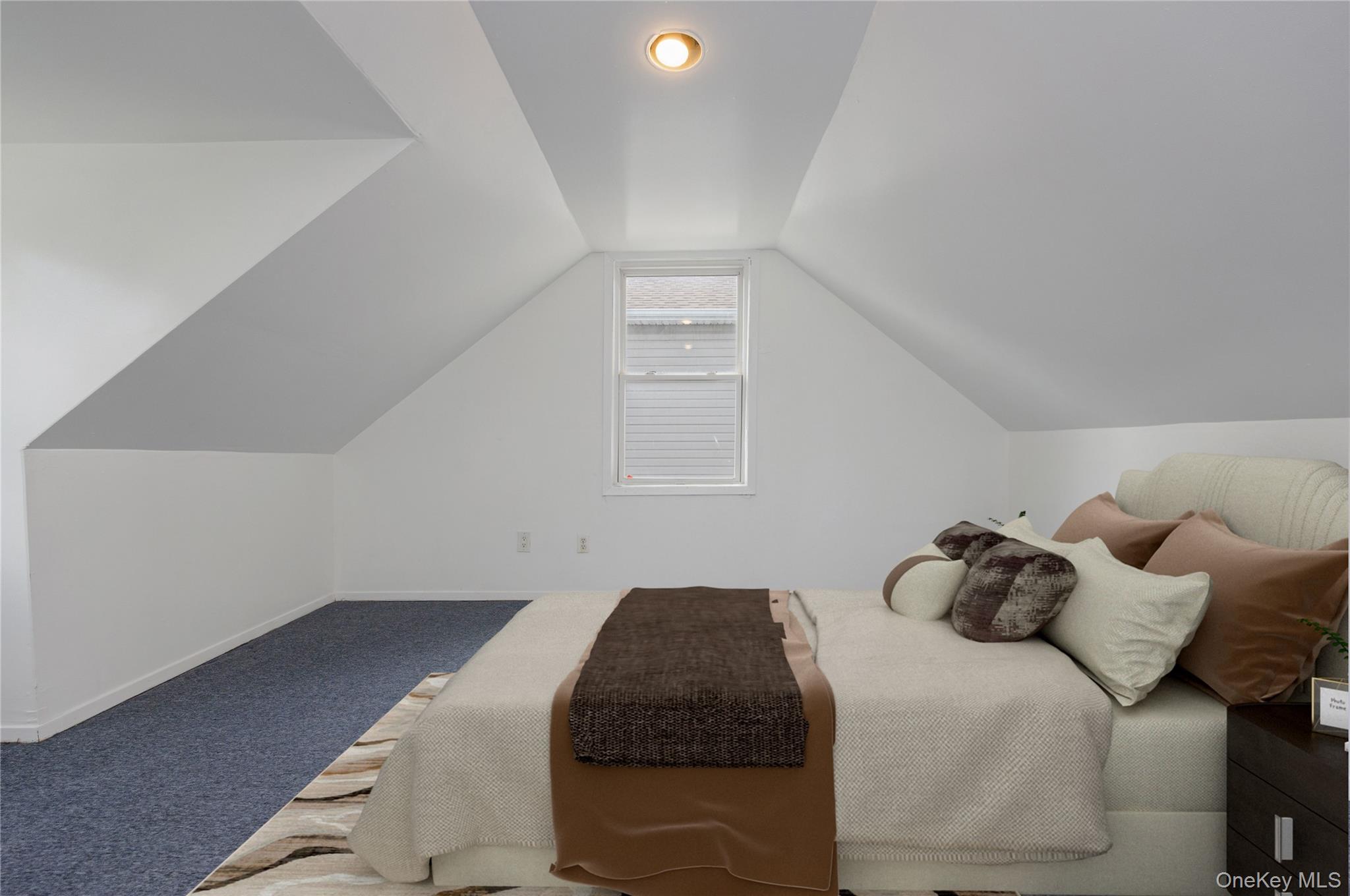 1033 Tulsa Street, Uniondale, NY 11553