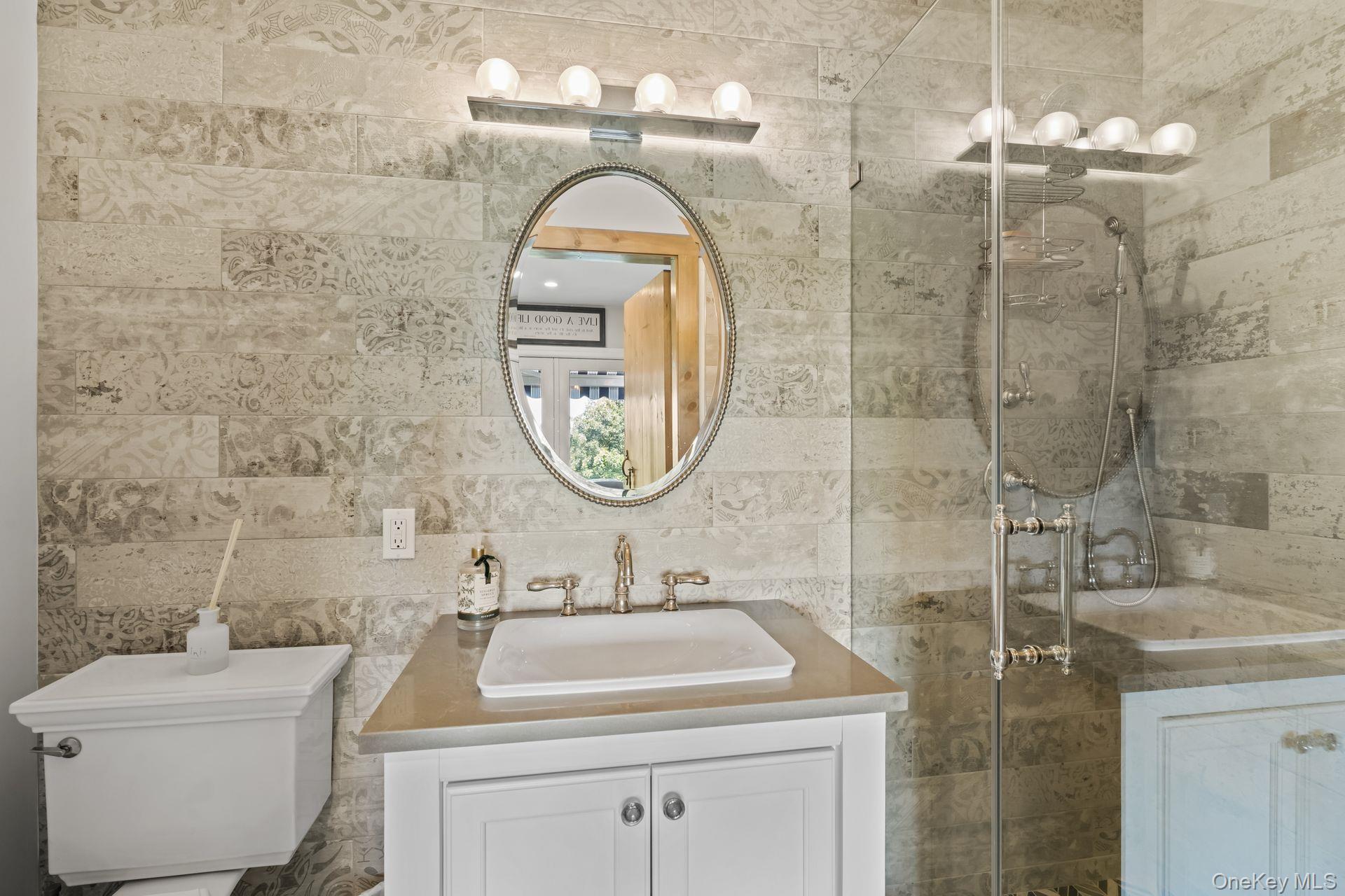 14 Thorman Lane, Huntington, NY 11743