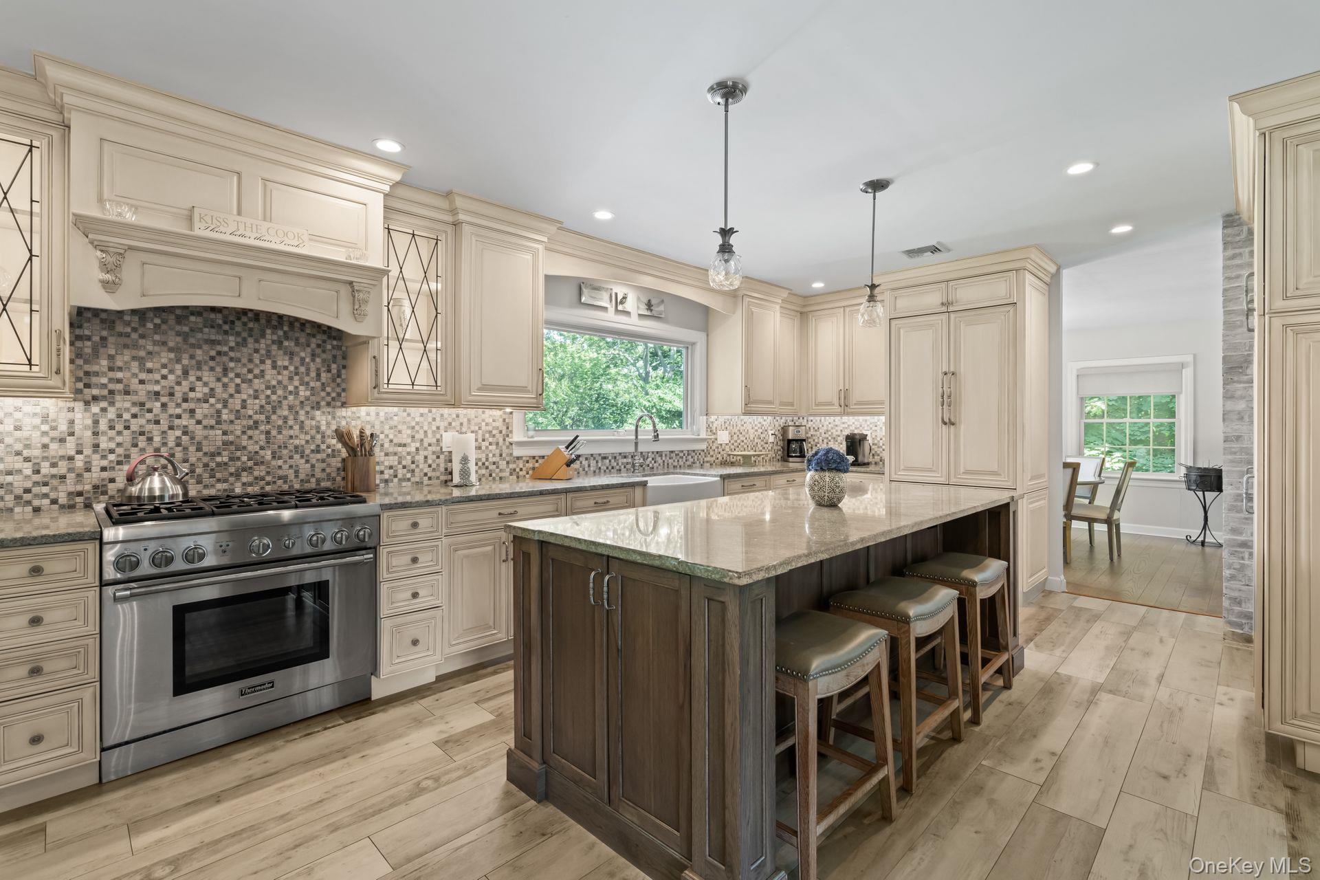 14 Thorman Lane, Huntington, NY 11743