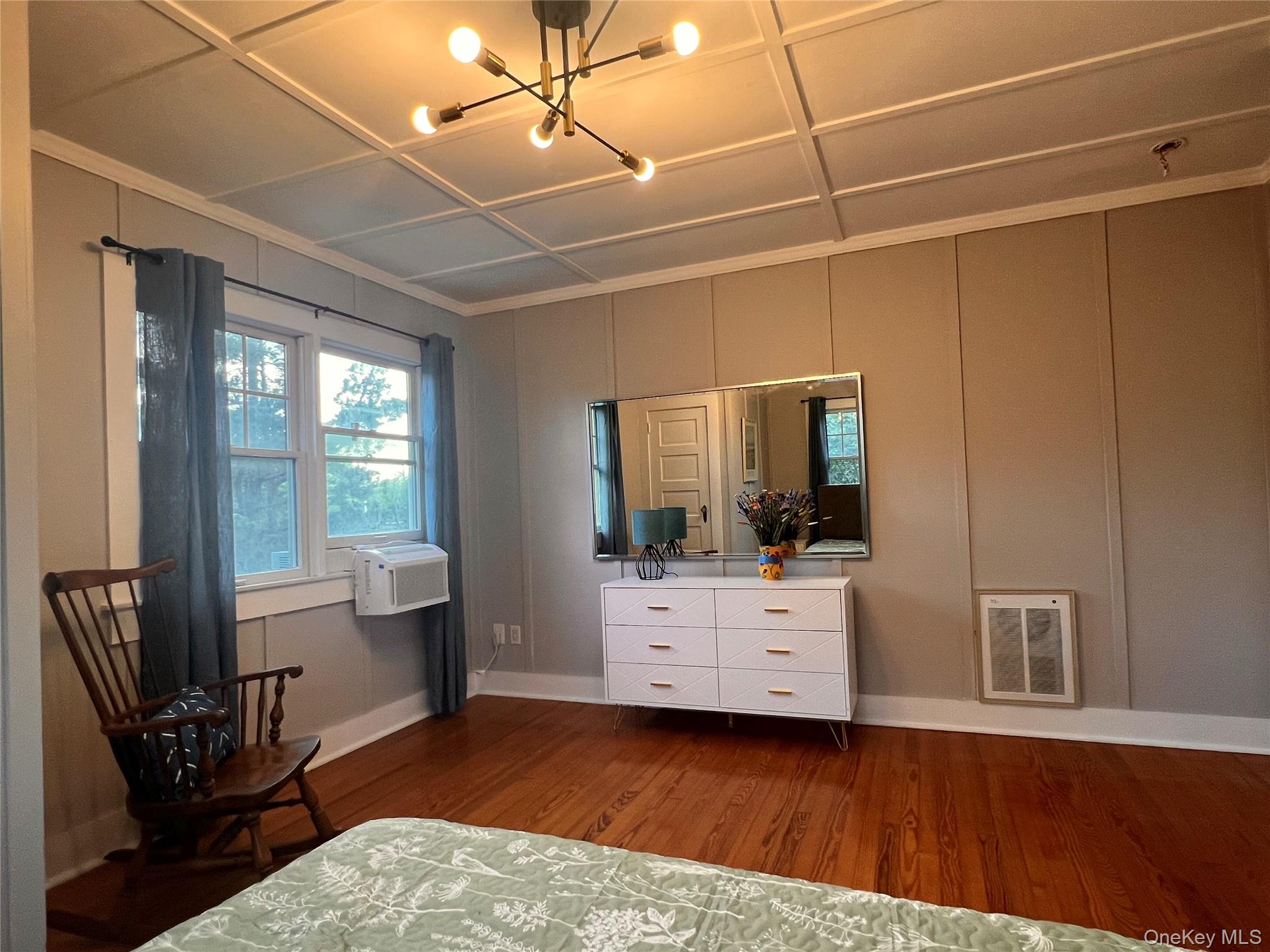 46 crescent Avenue, Ocean Beach, NY 11770