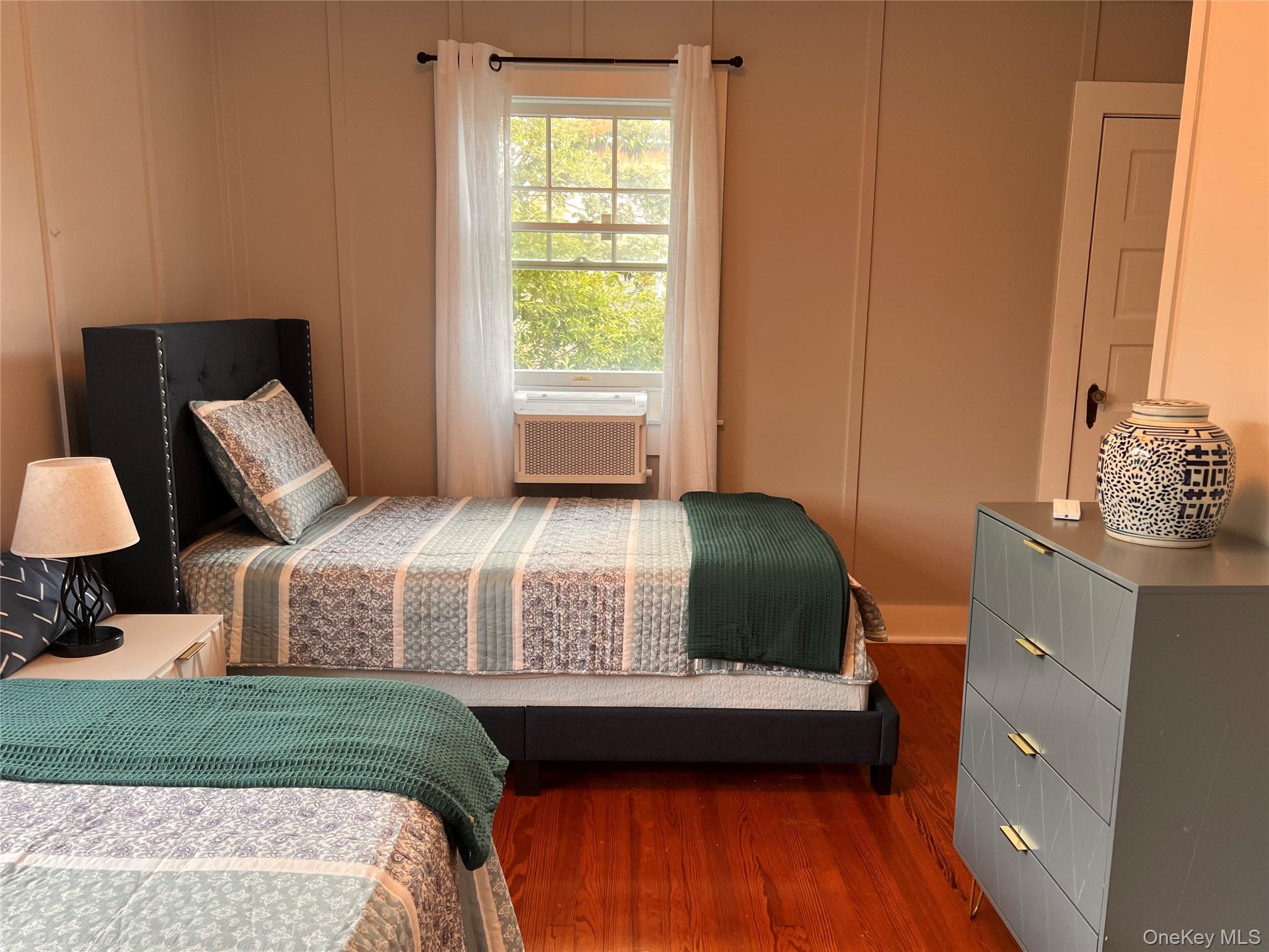 46 crescent Avenue, Ocean Beach, NY 11770