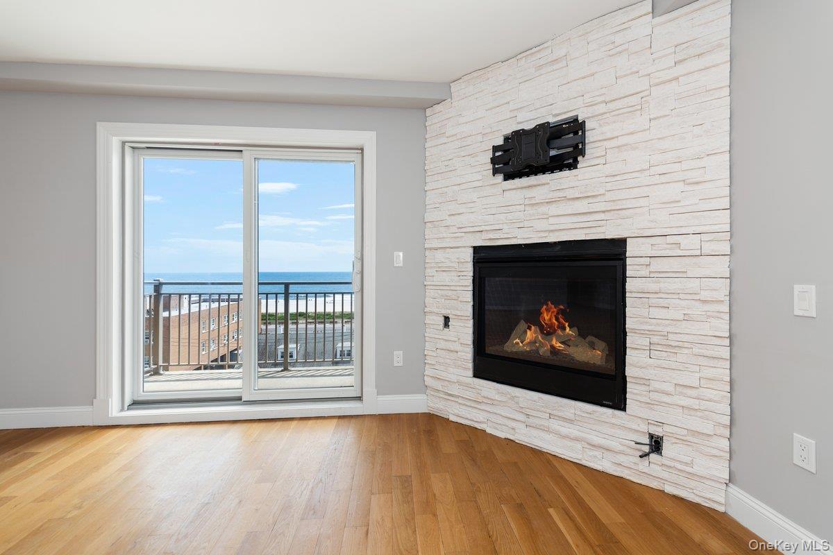 661 W Broadway # 301, Long Beach, NY 11561