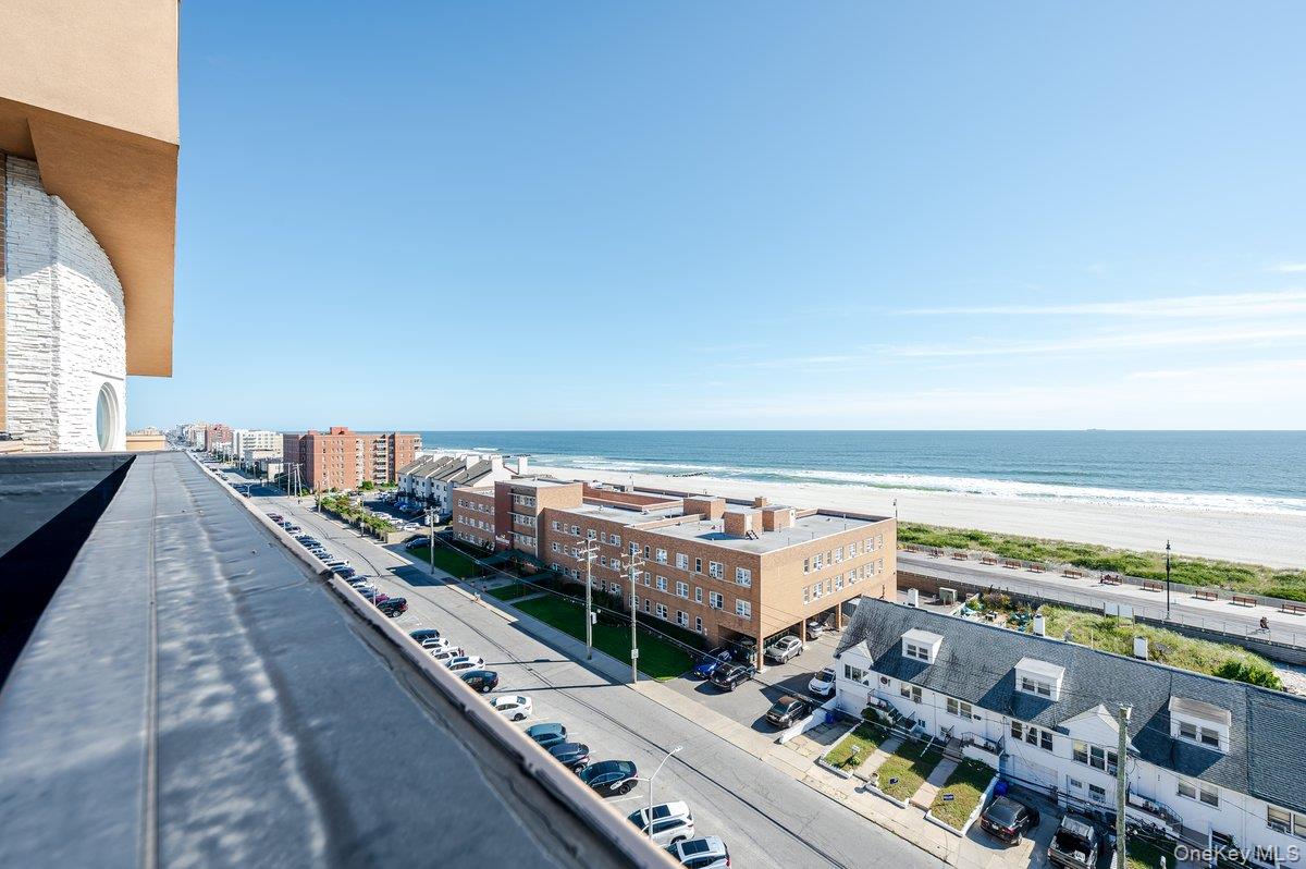 661 W Broadway # 301, Long Beach, NY 11561