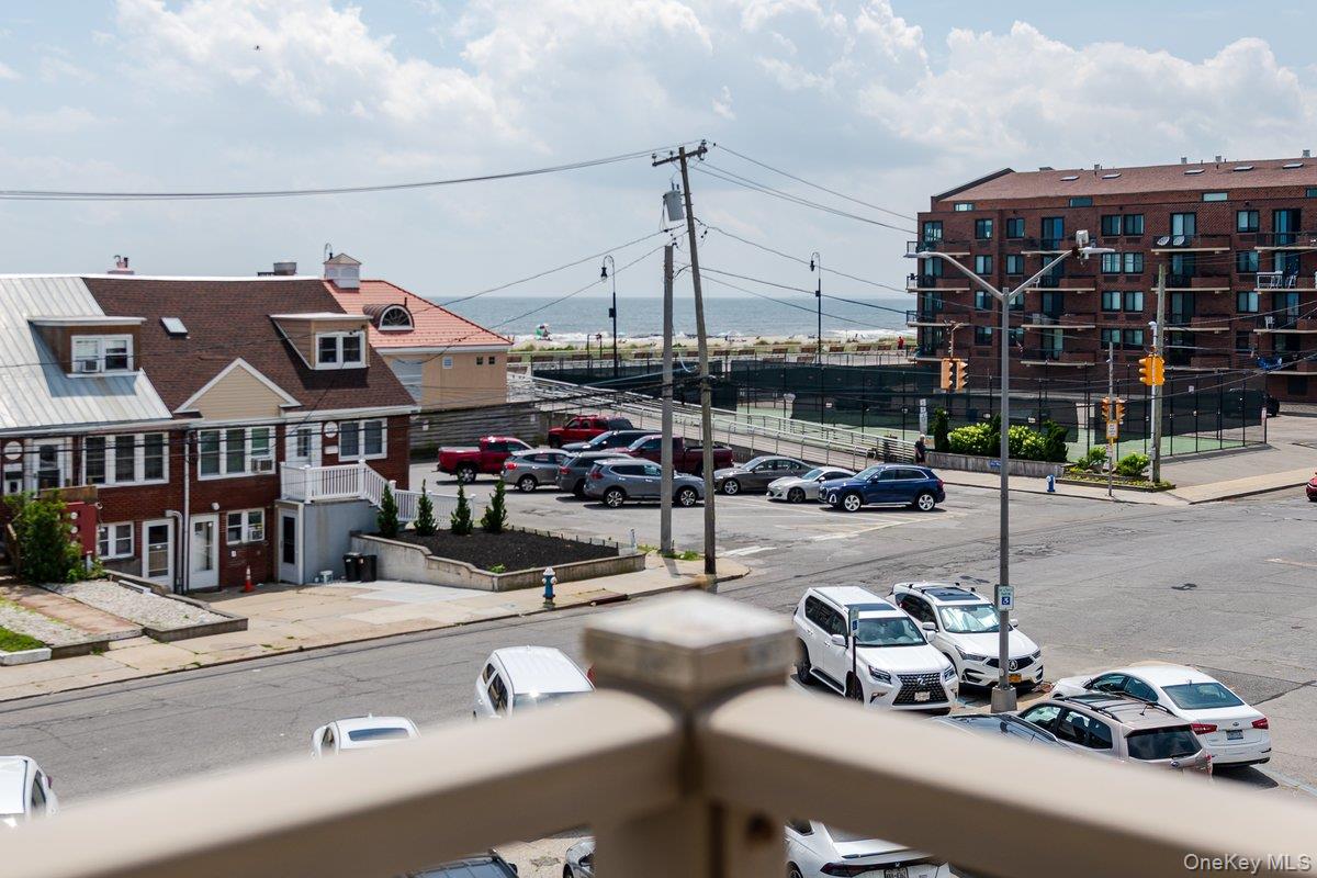 661 W Broadway # 301, Long Beach, NY 11561