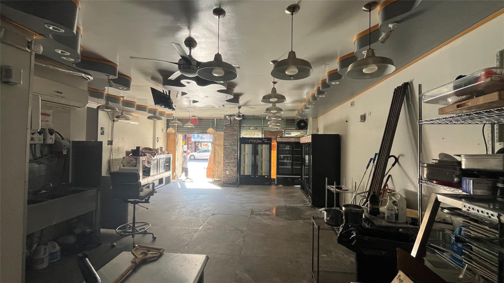 2522 Steinway Street, Astoria, NY 11103