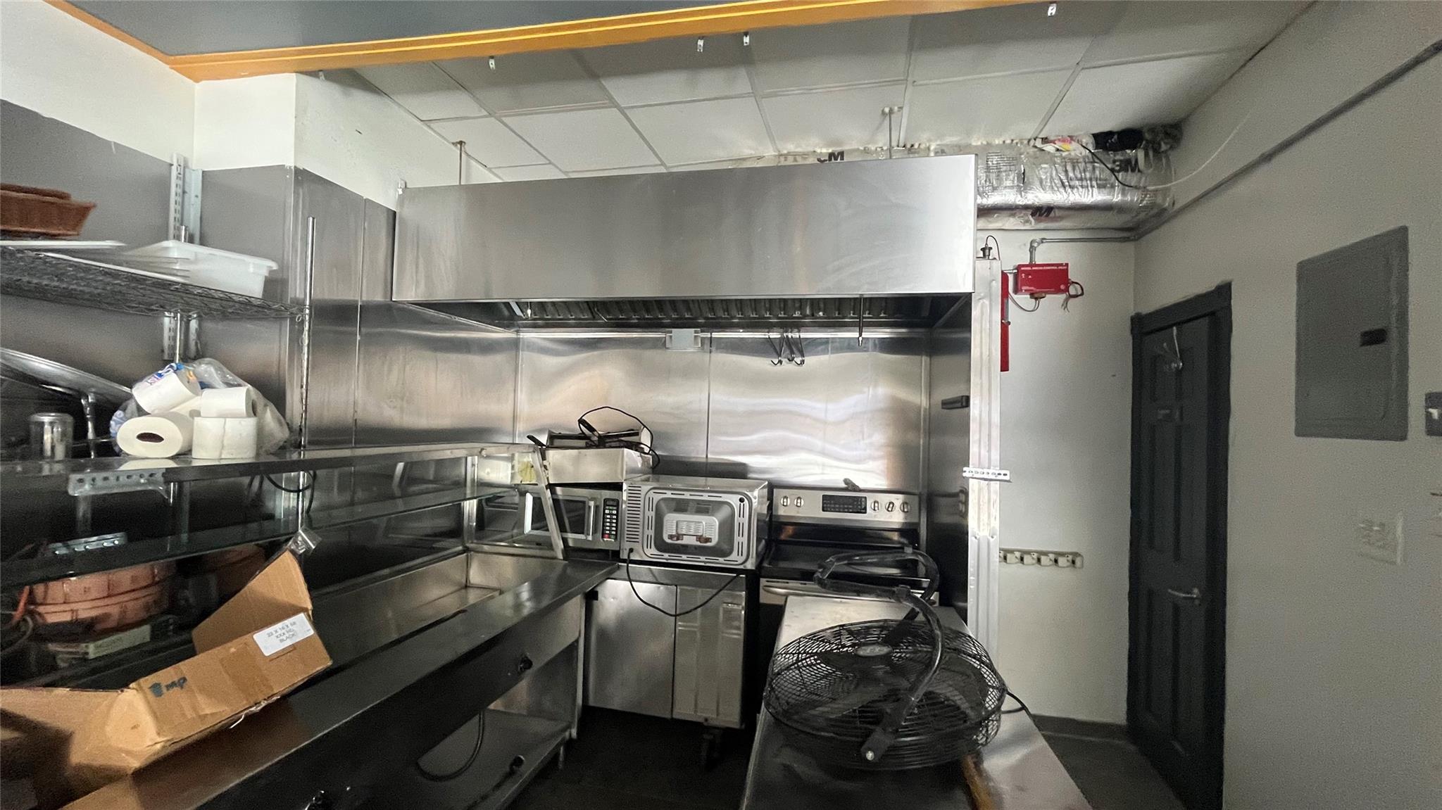 2522 Steinway Street, Astoria, NY 11103