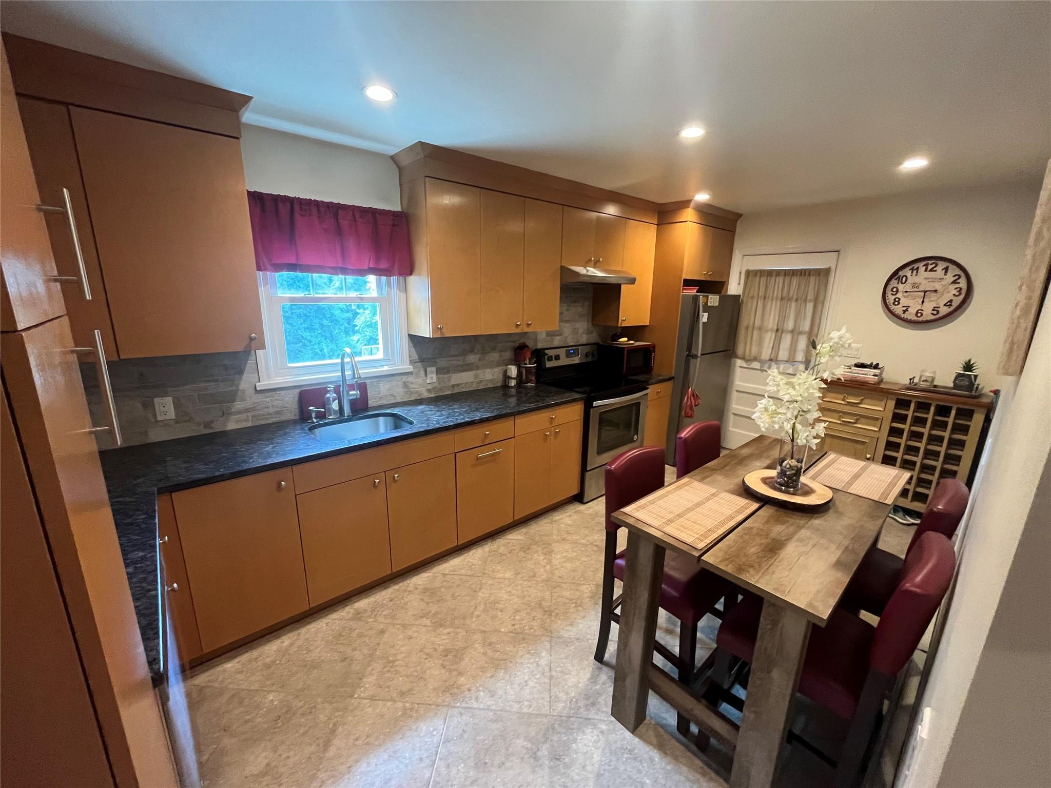 259 Elwood Avenue # 1st floor, Hawthorne, NY 10532