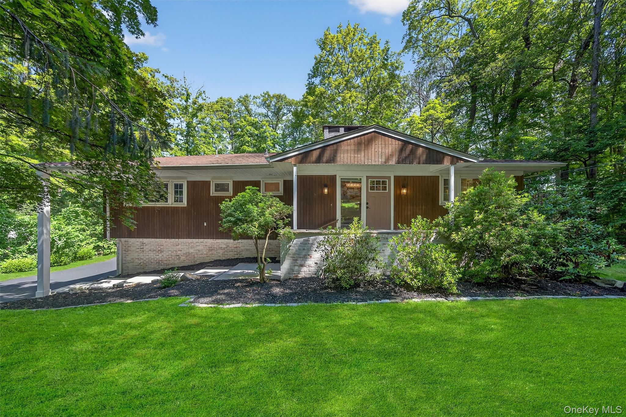 63 Fawn Hill Road, Tuxedo Park, NY 10987