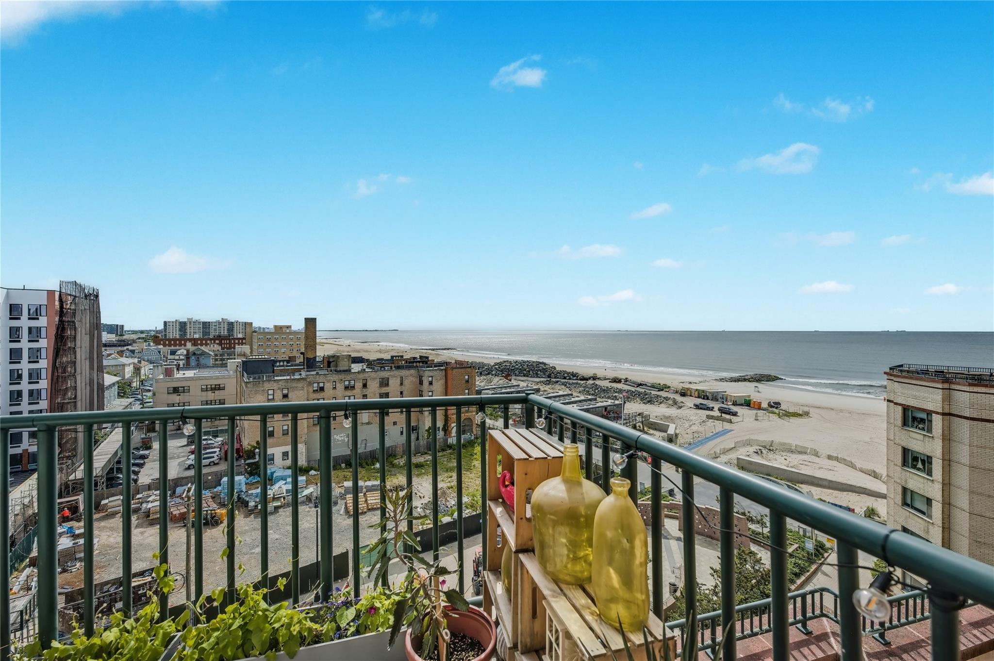 136 Beach 117th Street # UPH6/806/8F, Rockaway Park, NY 11694