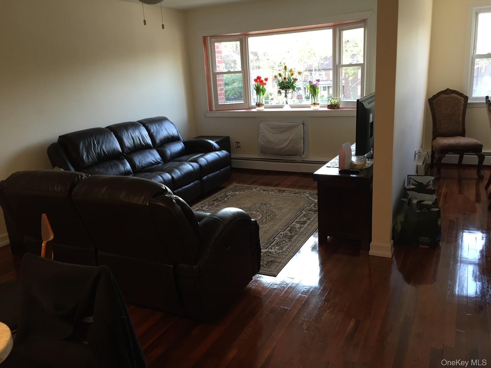 14760 Grand Central Parkway, Jamaica, NY 11435