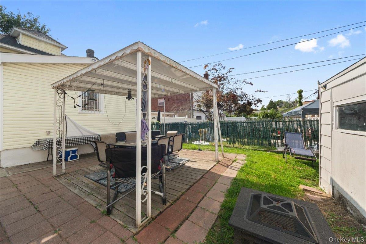 730 Logan Avenue, Bronx, NY 10465