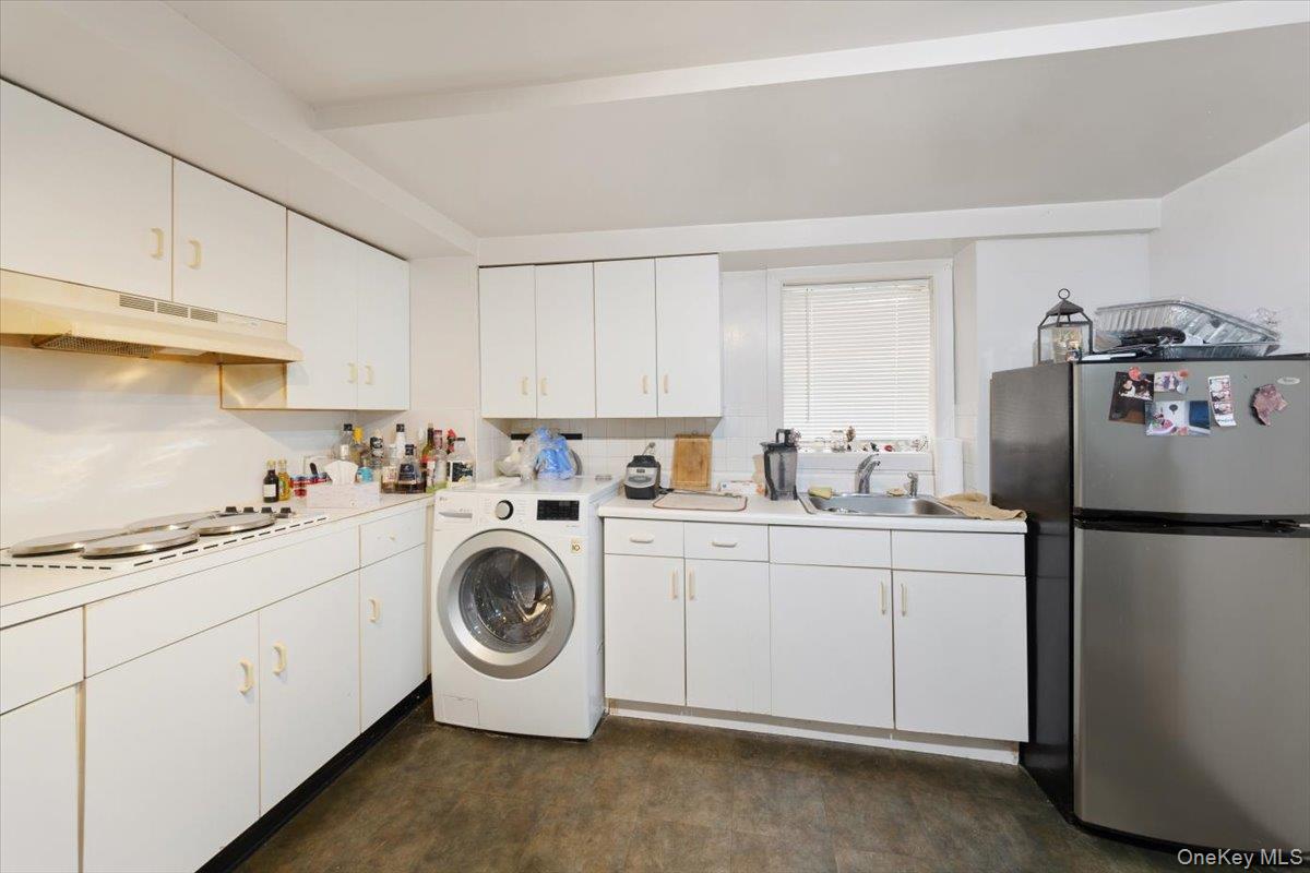 730 Logan Avenue, Bronx, NY 10465