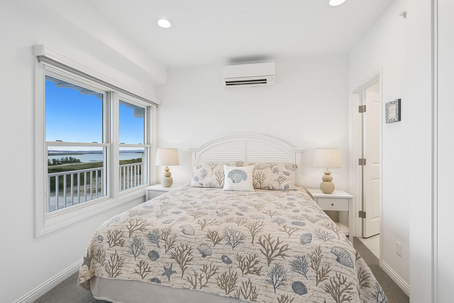 473 Dune Road # 6B, Westhampton Beach, NY 11978