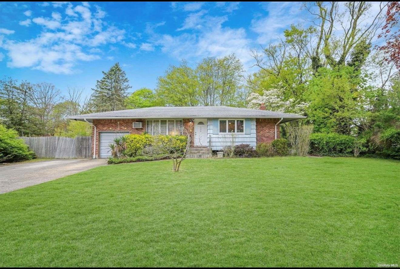 1524 Pine Acres Boulevard, Bay Shore, NY 11706