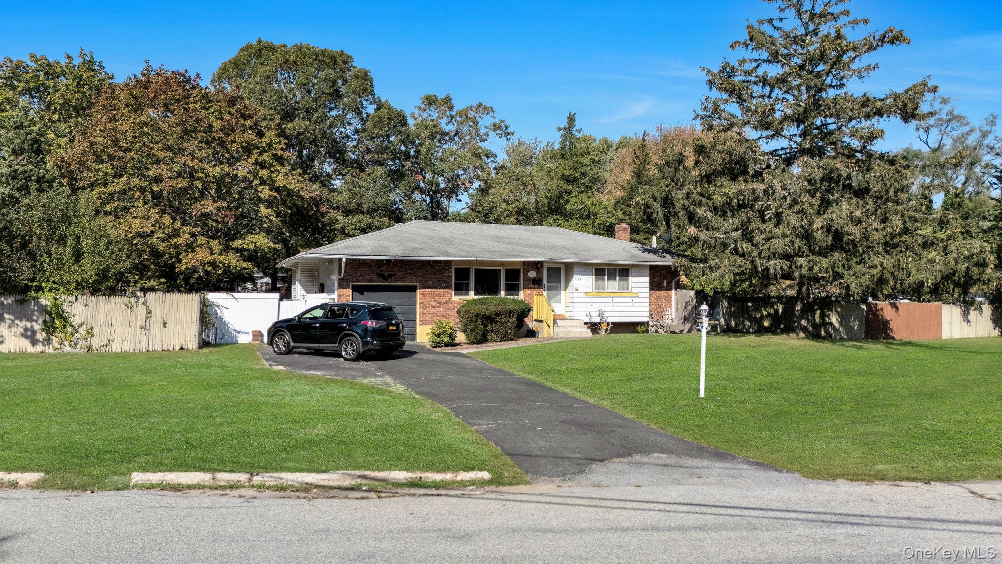 1524 Pine Acres Boulevard, Bay Shore, NY 11706