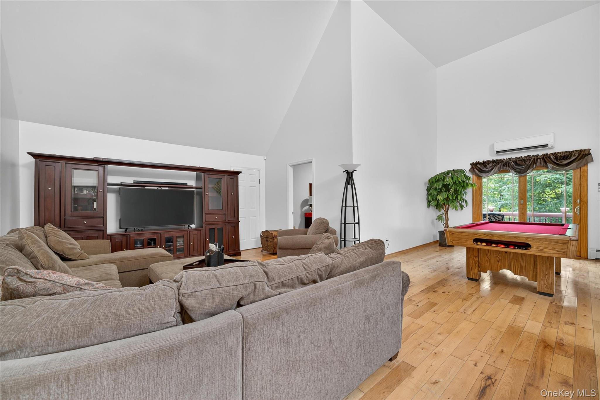 41 Hickory Hill Road, Newburgh, NY 12550