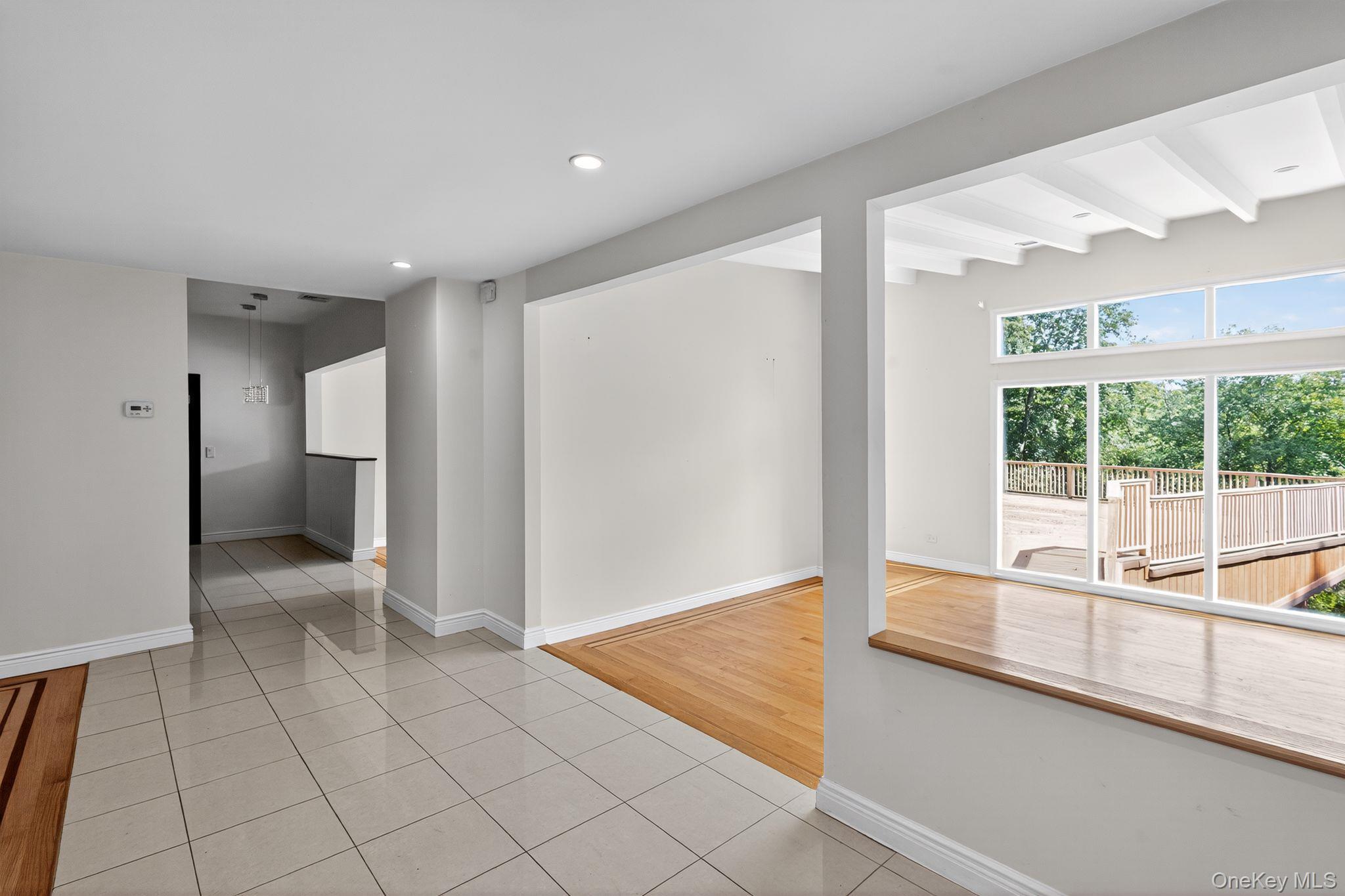 21 Hillside Court, Suffern, NY 10901