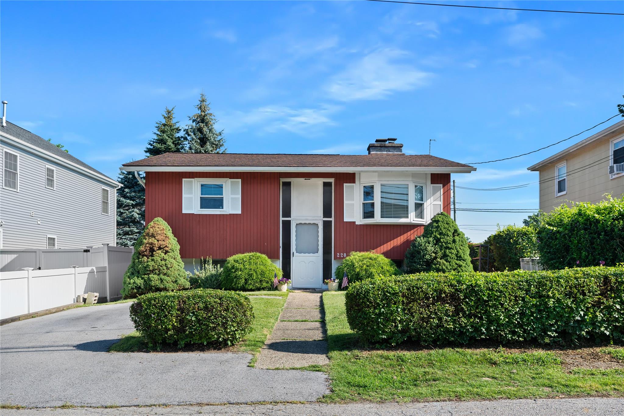 220 Bleloch, Peekskill, NY 10566