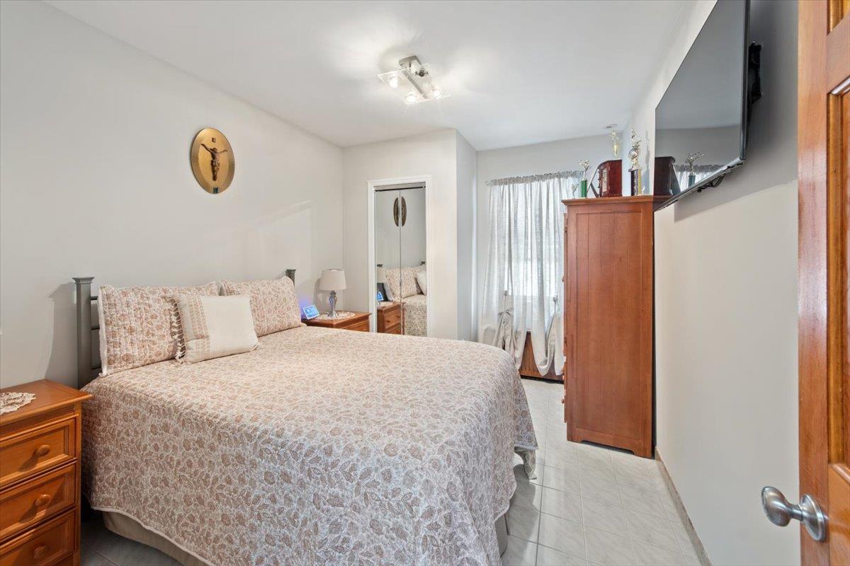 15 Sumner Avenue, Yonkers, NY 10704