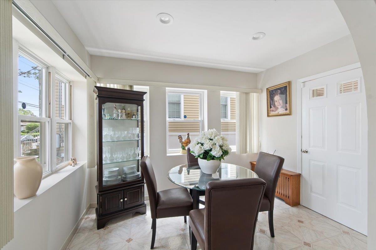 15 Sumner Avenue, Yonkers, NY 10704