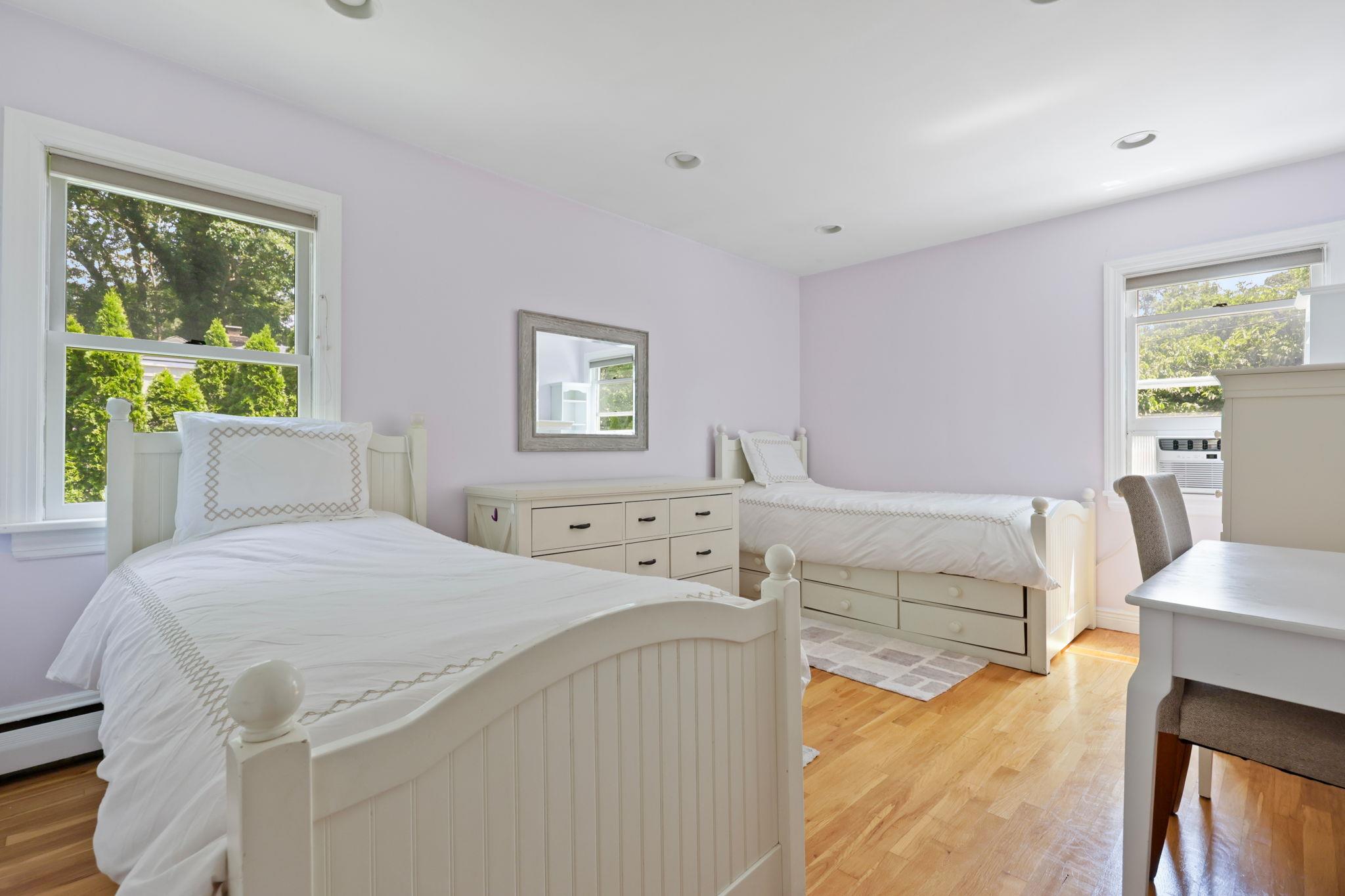 54 Claremont Road, Scarsdale, NY 10583