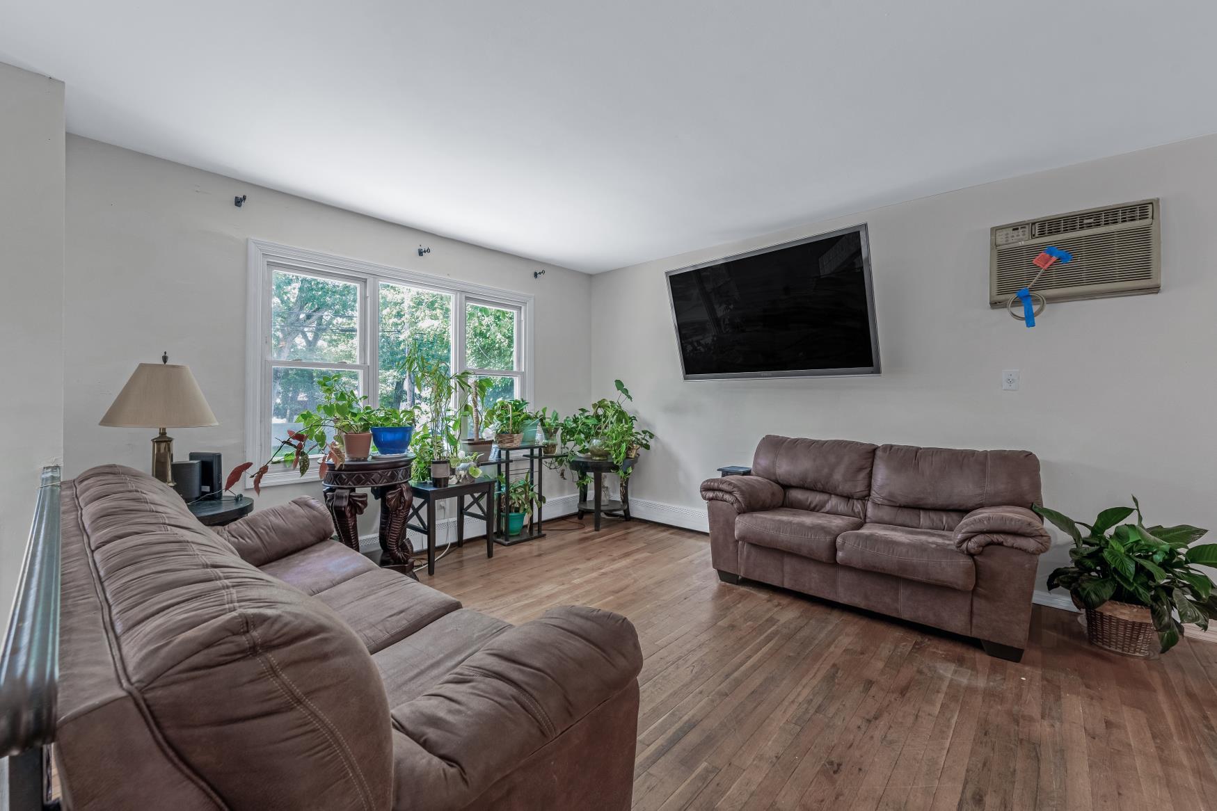 57 Rockland Avenue, West Babylon, NY 11704