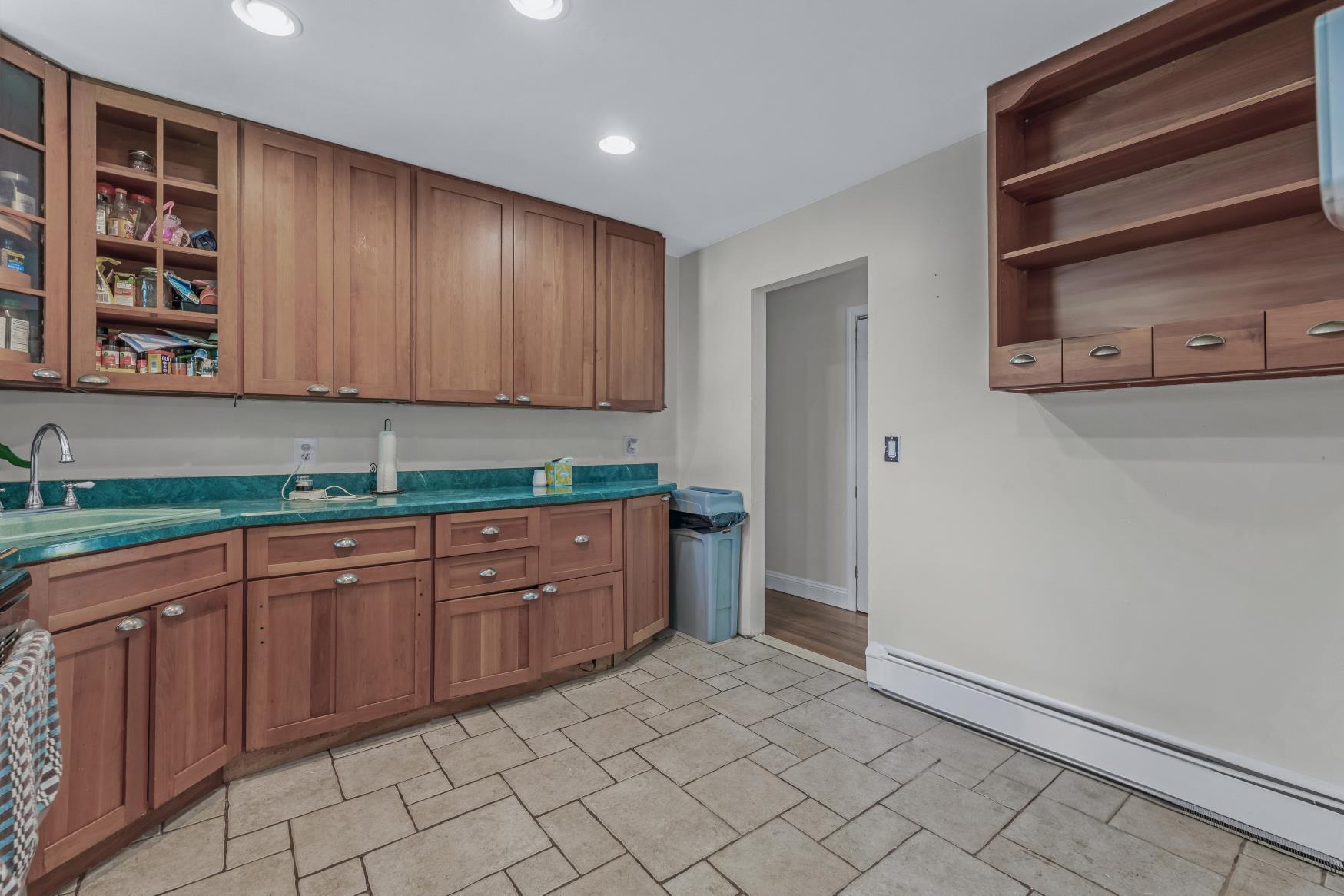 57 Rockland Avenue, West Babylon, NY 11704