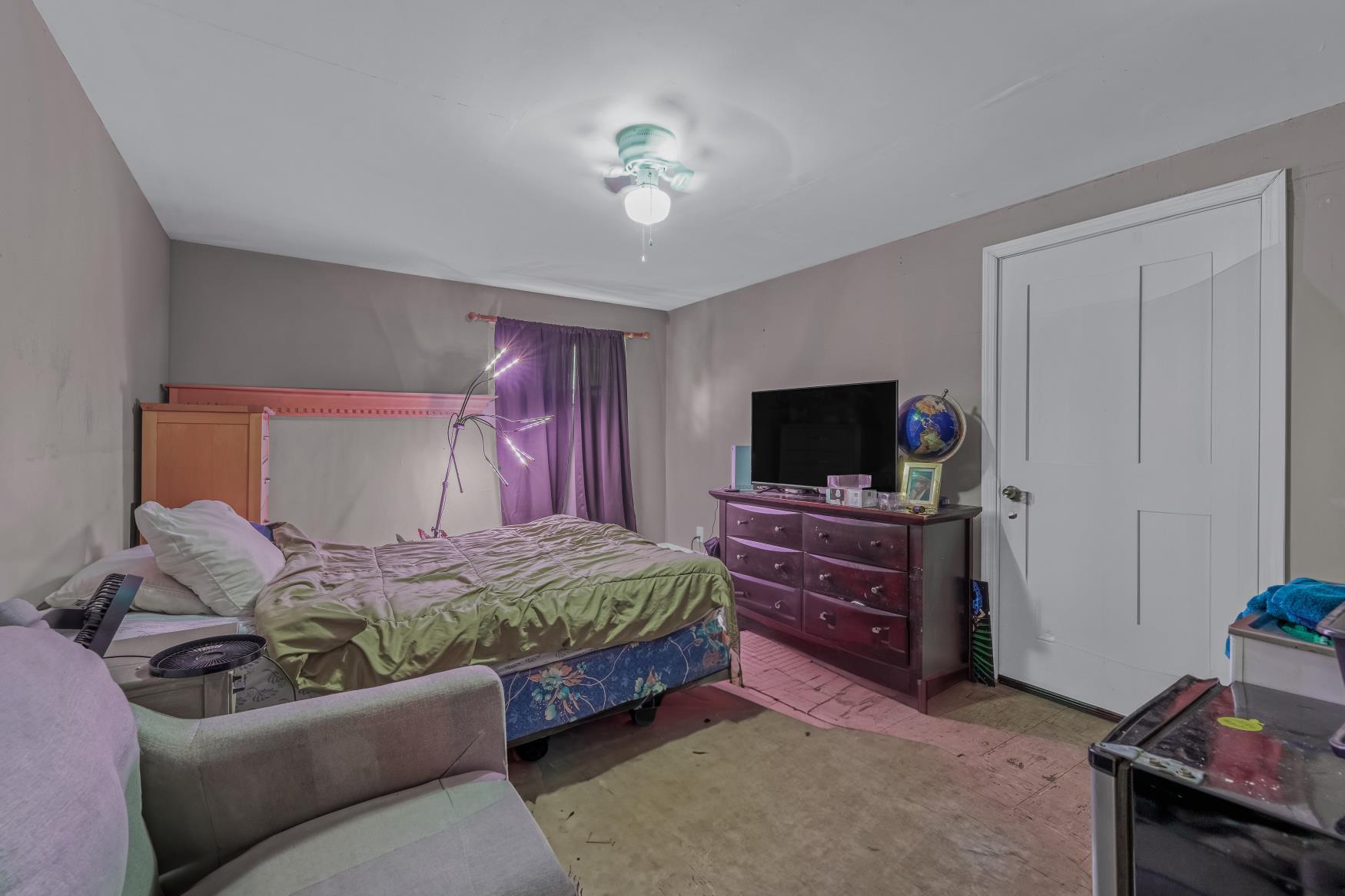 57 Rockland Avenue, West Babylon, NY 11704