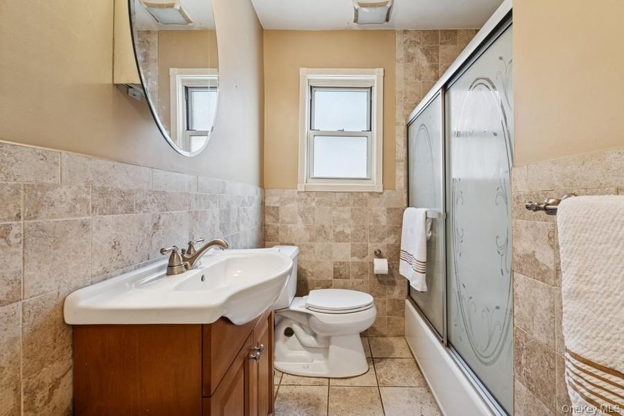 5006 Marathon Parkway, Little Neck, NY 11362