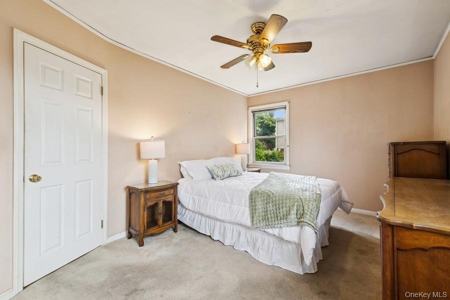 5006 Marathon Parkway, Little Neck, NY 11362