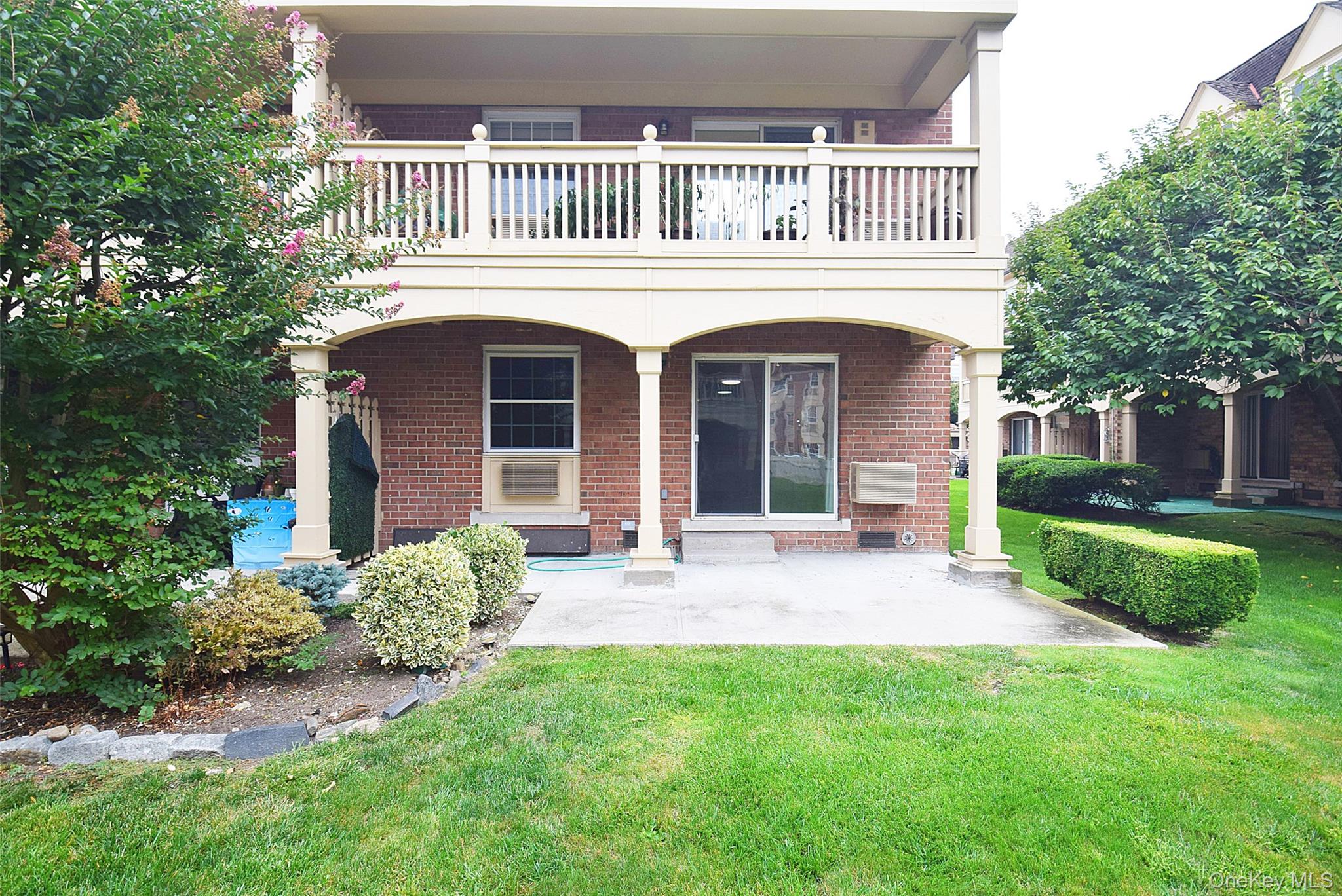 12-36 Estates Lane # 49 L, Bayside, NY 11360