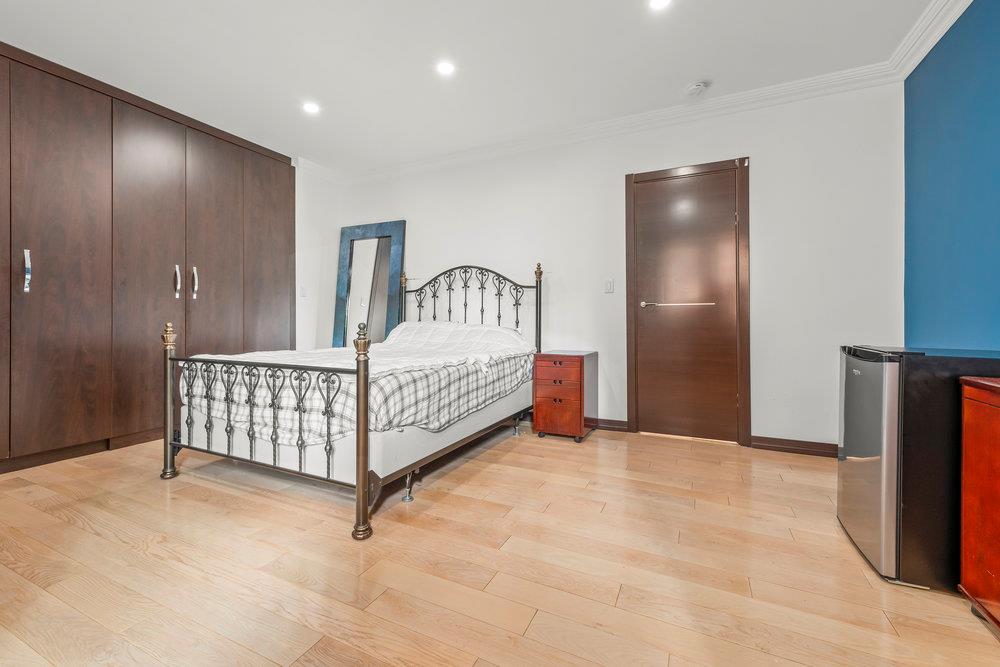 62-98 Saunders Street # 2L, Rego Park, NY 11374