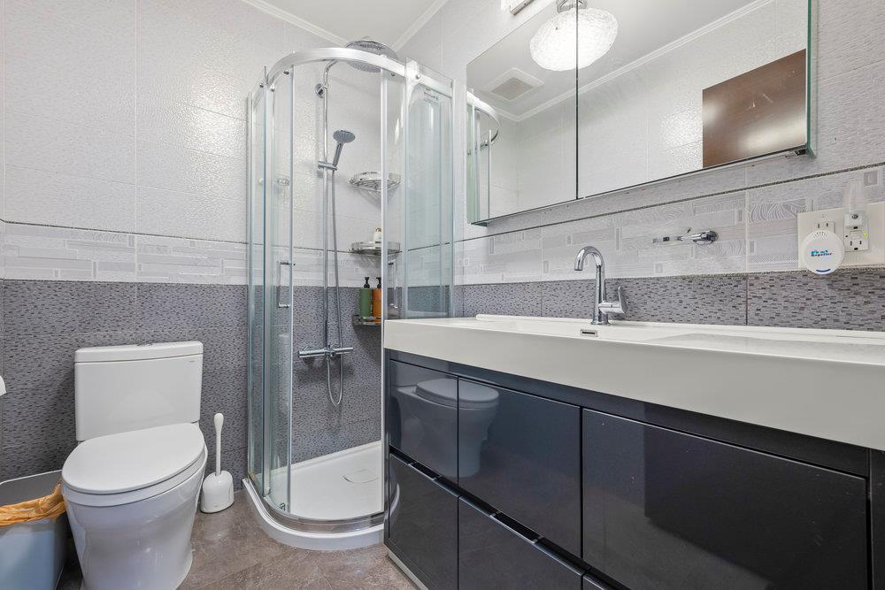 62-98 Saunders Street # 2L, Rego Park, NY 11374