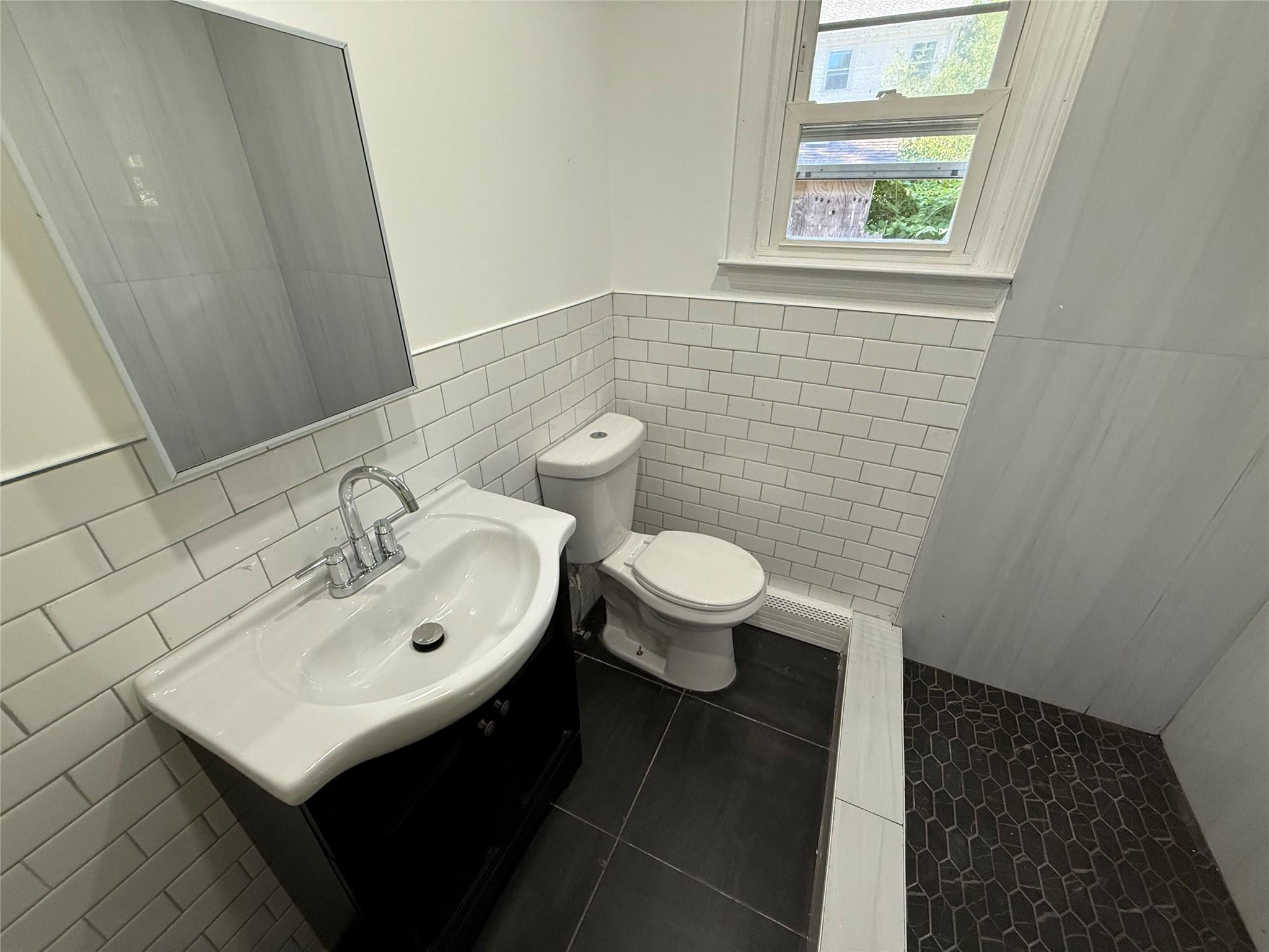 83 Smith Lane, Medford, NY 11763