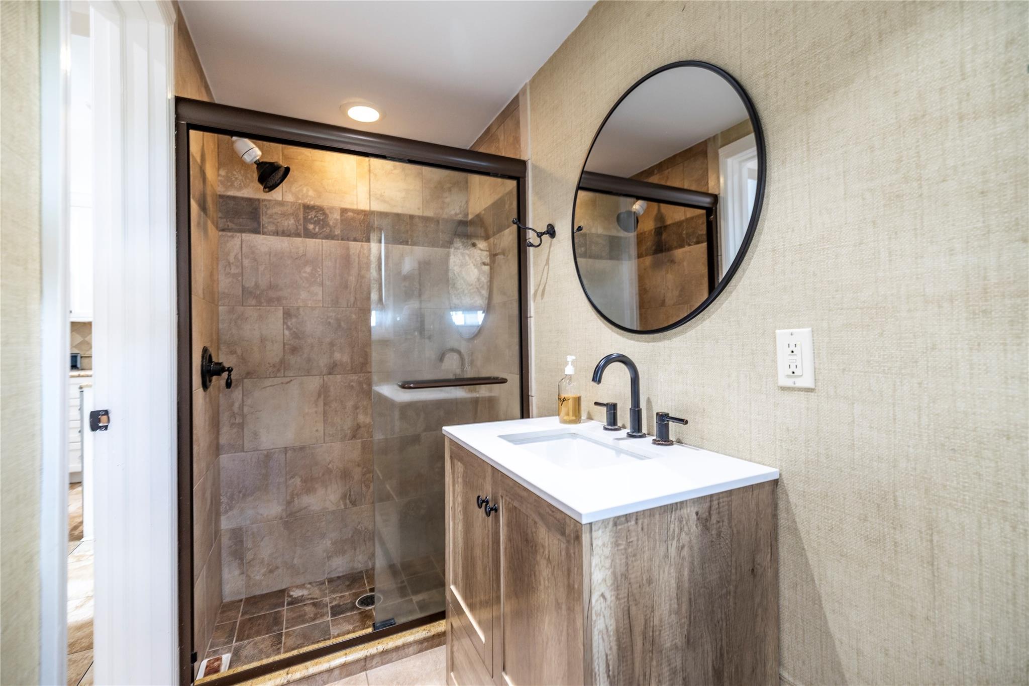 8 Windsor Place, Lynbrook, NY 11563